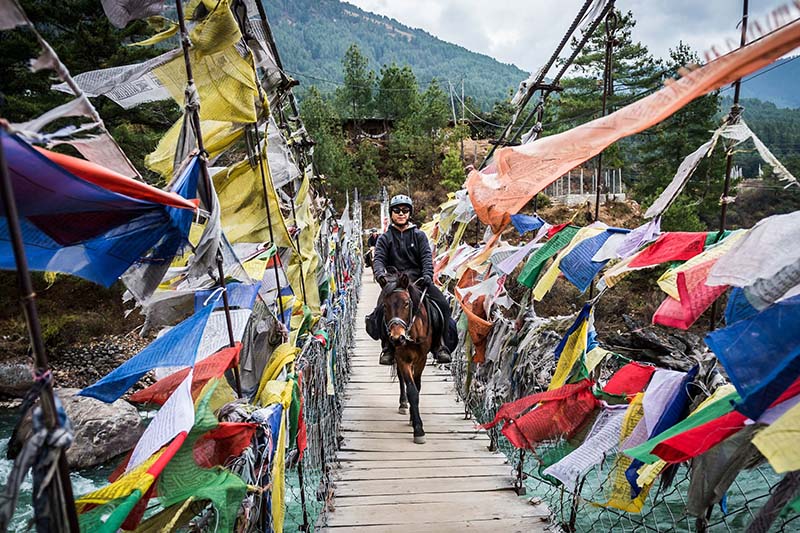 Cưỡi ngựa leo núi du lịch Bhutan