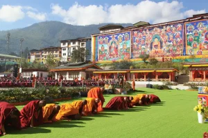 Đại Lễ Cầu Nguyện Hòa Bình Tại Bhutan - Hành Trình Tâm Linh Của Xứ Rồng Sấm