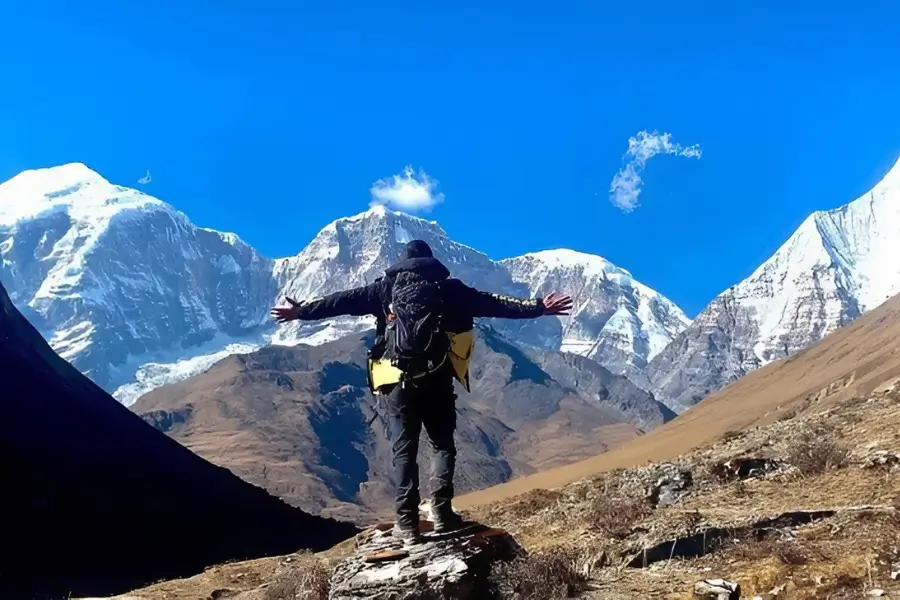 Đỉnh Jhomolhari Đỉnh Jhomolhari