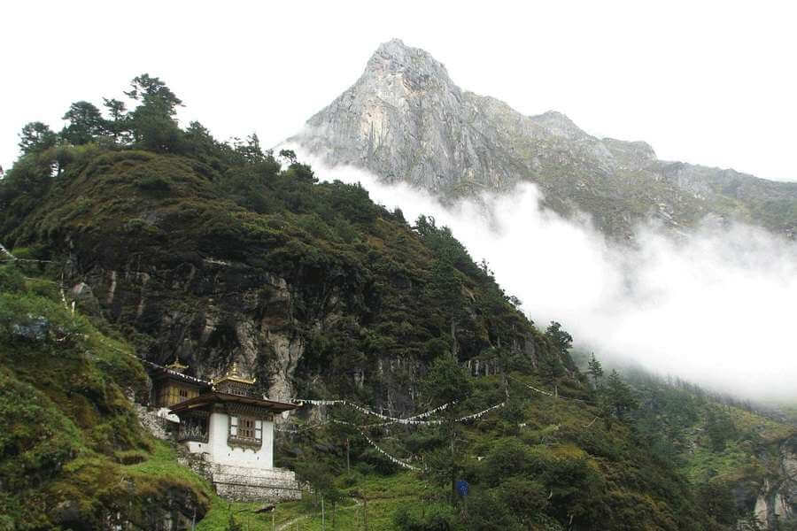 Du lịch Mongar Dzong Bhutan
