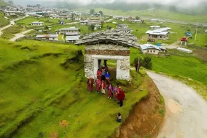 Khám phá làng Sakten