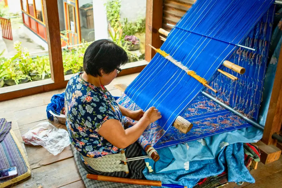 Làng Khoma Bhutan - Cái Nôi Của Nghệ Thuật Dệt Truyền Thống Kishuthara Trứ Danh