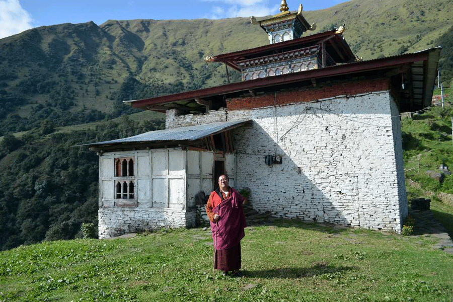 Lịch sử của Lhuentse Dzong