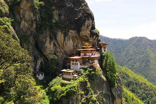 Tu viện Hang Cọp Tour Bhutan Paro Punakha Thimphu