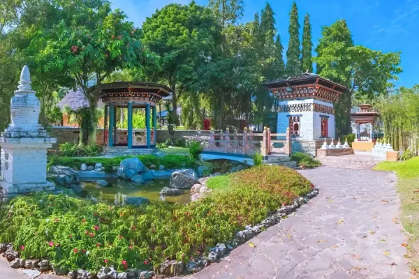 Vườn Thực vật Hoàng gia Lamperi (Royal Botanical Garden)