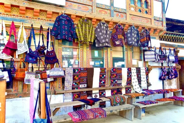 Yathra - vải len rực rỡ độc đáo của Bhutan