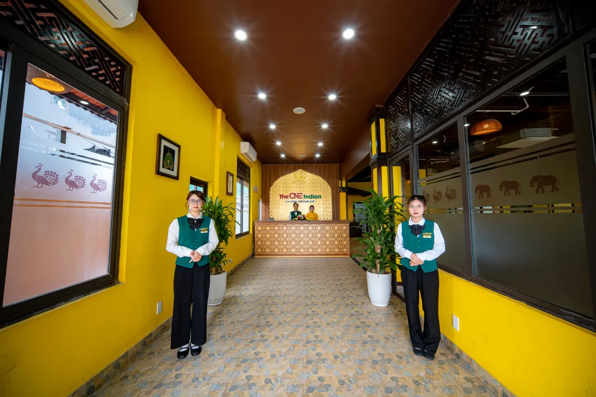 Nhà hàng ấn độ tốt nhất tại Việt Nam The One Indian Halong Restaurant